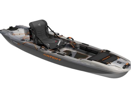 Pelican Angler Kayak with Lawn Chair - 10.5 ft Pelican Angler Kayak with Lawn Chair - 10.5 ft